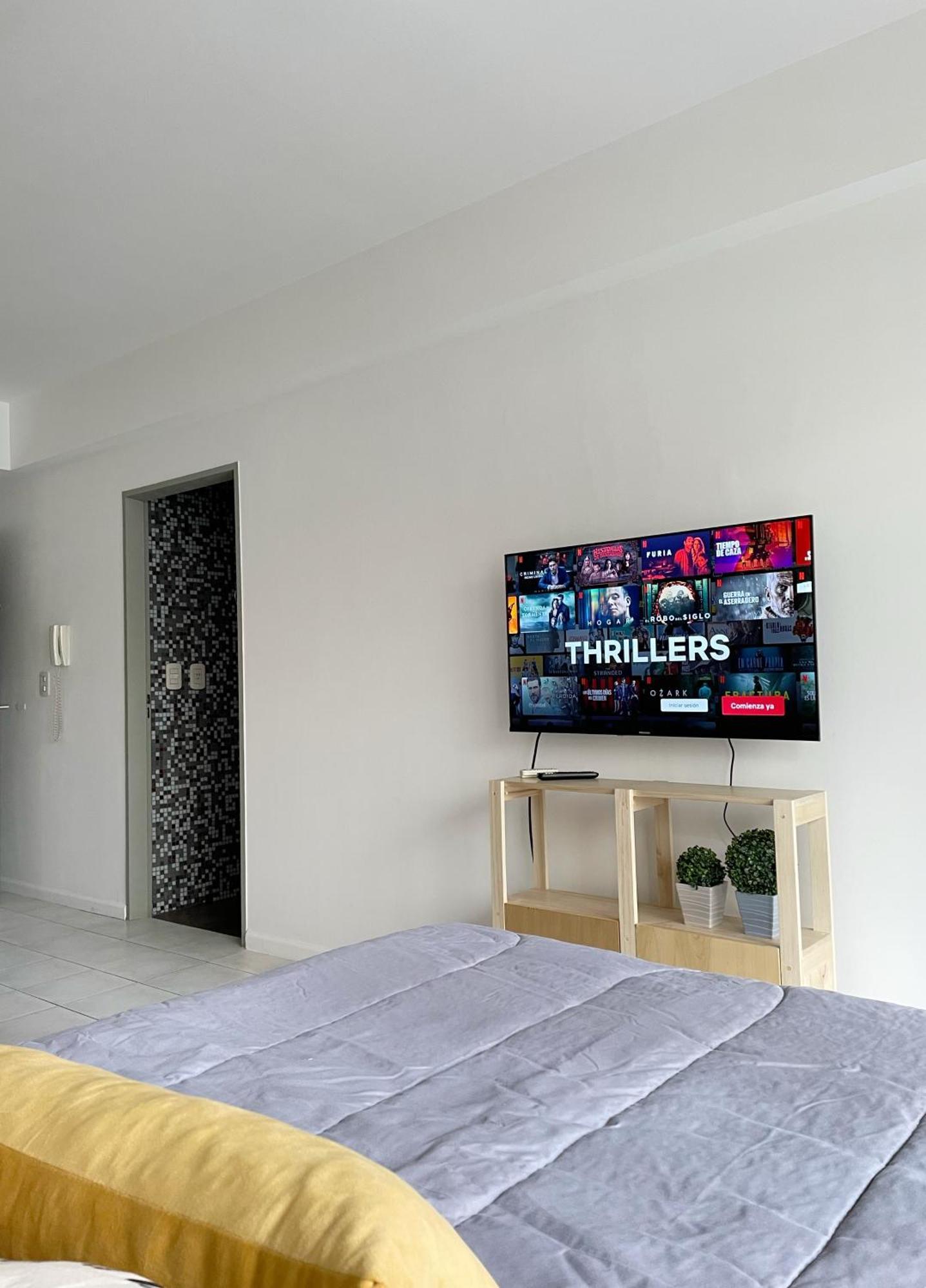 Apartment Movistar Arena - Departamento Moderno, Comodo, Luminoso - Hasta 3 Huespedes - Crespo Buenos Aires